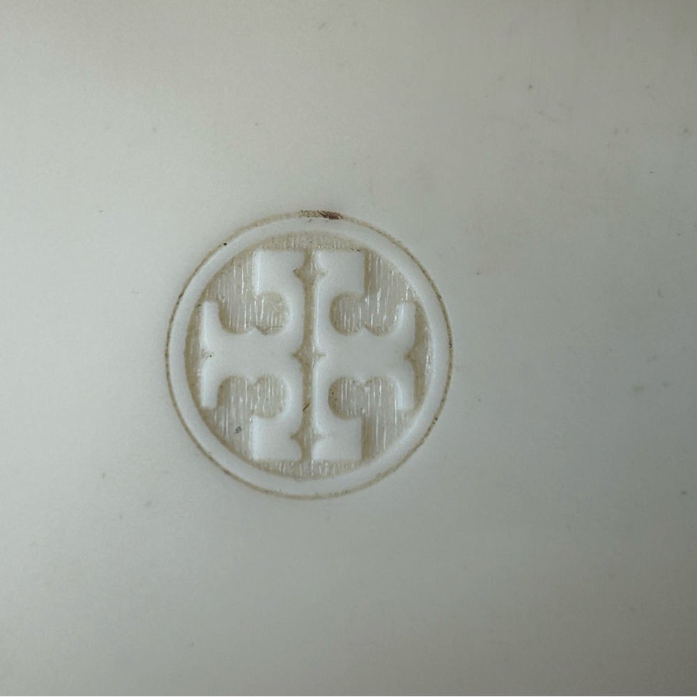 Vintage TORY BURCH black ivory White Gold resin cuffs Acrylic Statement Bold - Picture 6 of 10